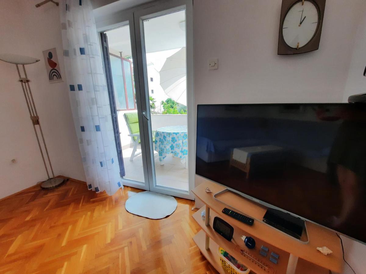 Apartman Ловран Екстериор снимка